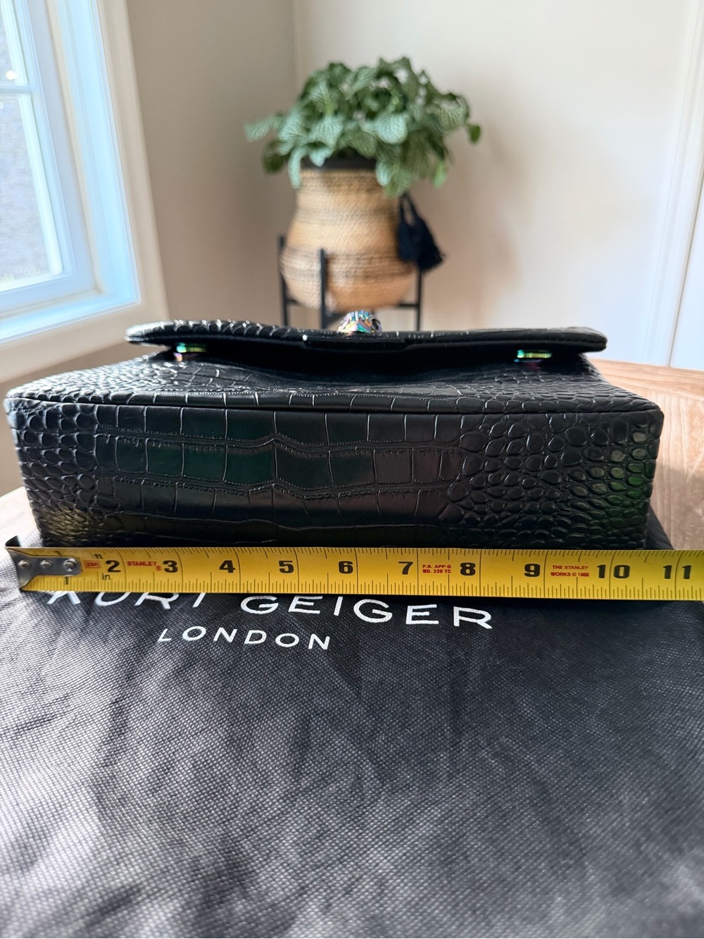 Kurt Geiger Handbag - Picture 10 of 12